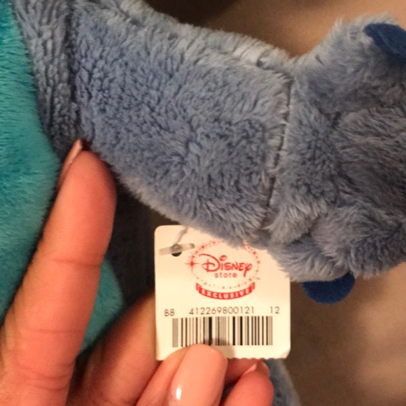 Stuffed Stitch - Picture 3 of 4